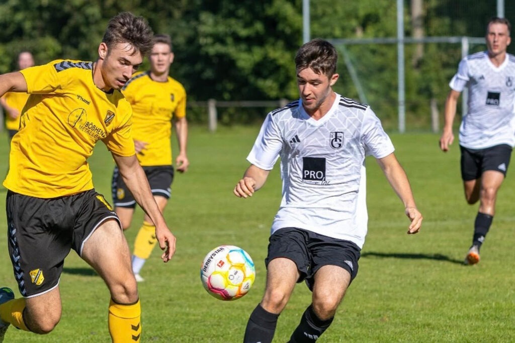 Bedruckte Trikots mit hochwertigem DTF-Druck